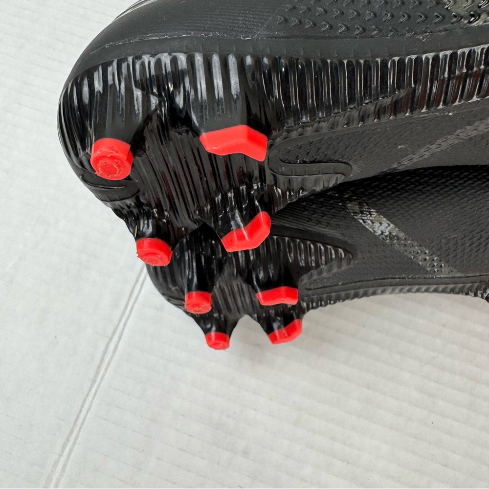 New Nike Phantom GT2 Pro Dynamic fit FG soccer cleats black gray 5.5 M / 7 W - Picture 9 of 10